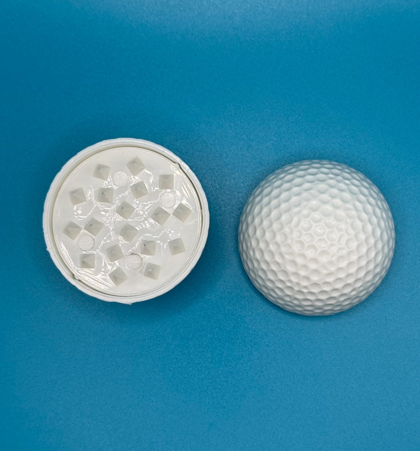 Grinder Golfball