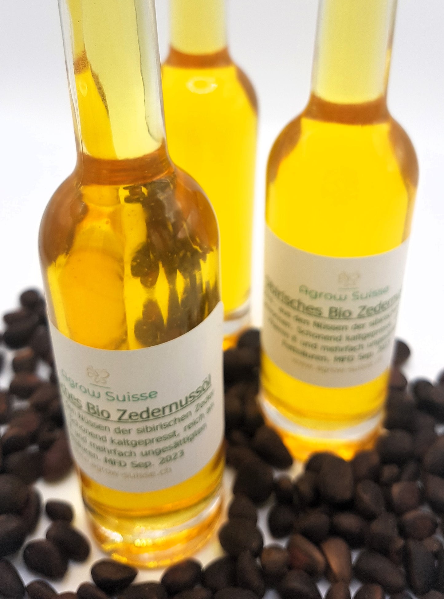 Zedernussöl Bio kaltgepresst aus Sibirien